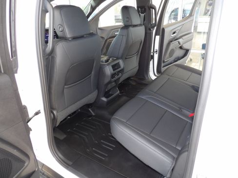 Used 2024 Chevrolet Silverado EV W/T image 18