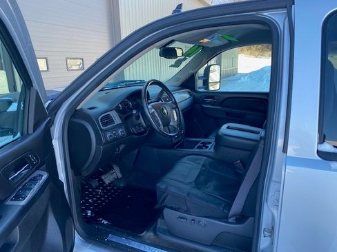 Used 2014 Chevrolet Silverado 2500 LTZ image 10