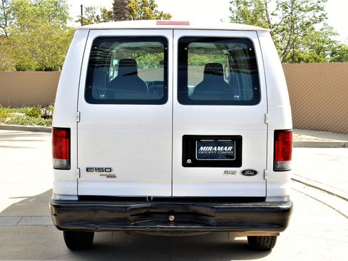 Used 2012 Ford E-150 and Econoline 150 image 8