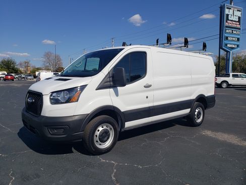 Used 2023 Ford Transit 250 image 1
