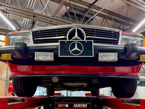 Used 1988 Mercedes-Benz 560 SL UNAVAIL image 53
