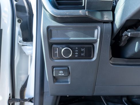 Used 2023 Ford F150 XL image 52