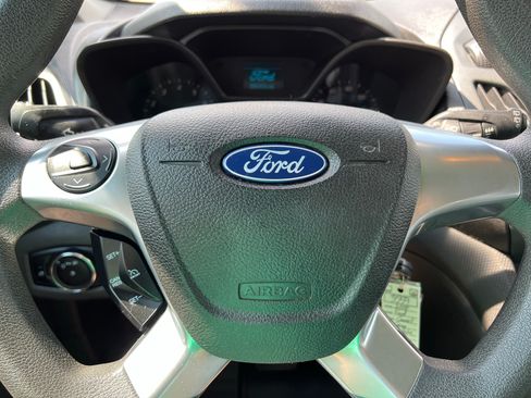 Used 2018 Ford Transit Connect XL image 9