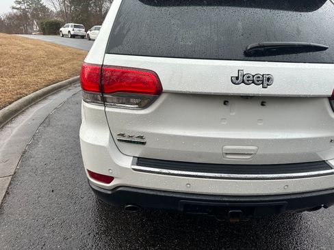 Used 2014 Jeep Grand Cherokee Limited image 12