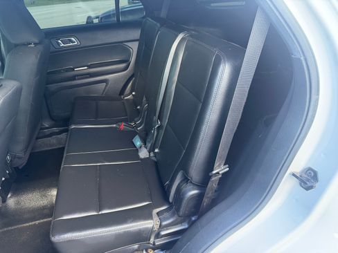 Used 2017 Ford Explorer 4WD Police Interceptor image 23