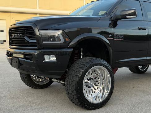 Used 2018 RAM 2500 4x4 Mega Cab Big Horn image 27