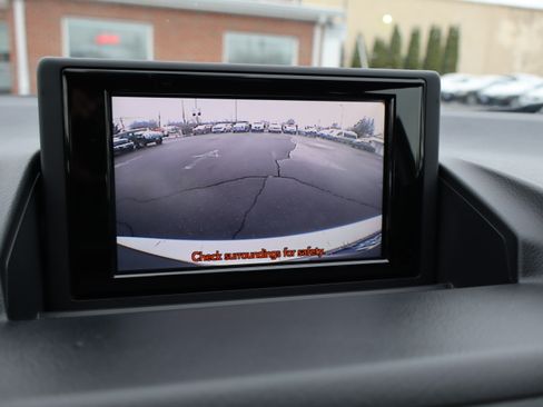 Used 2013 Lexus CT 200h Premium image 26