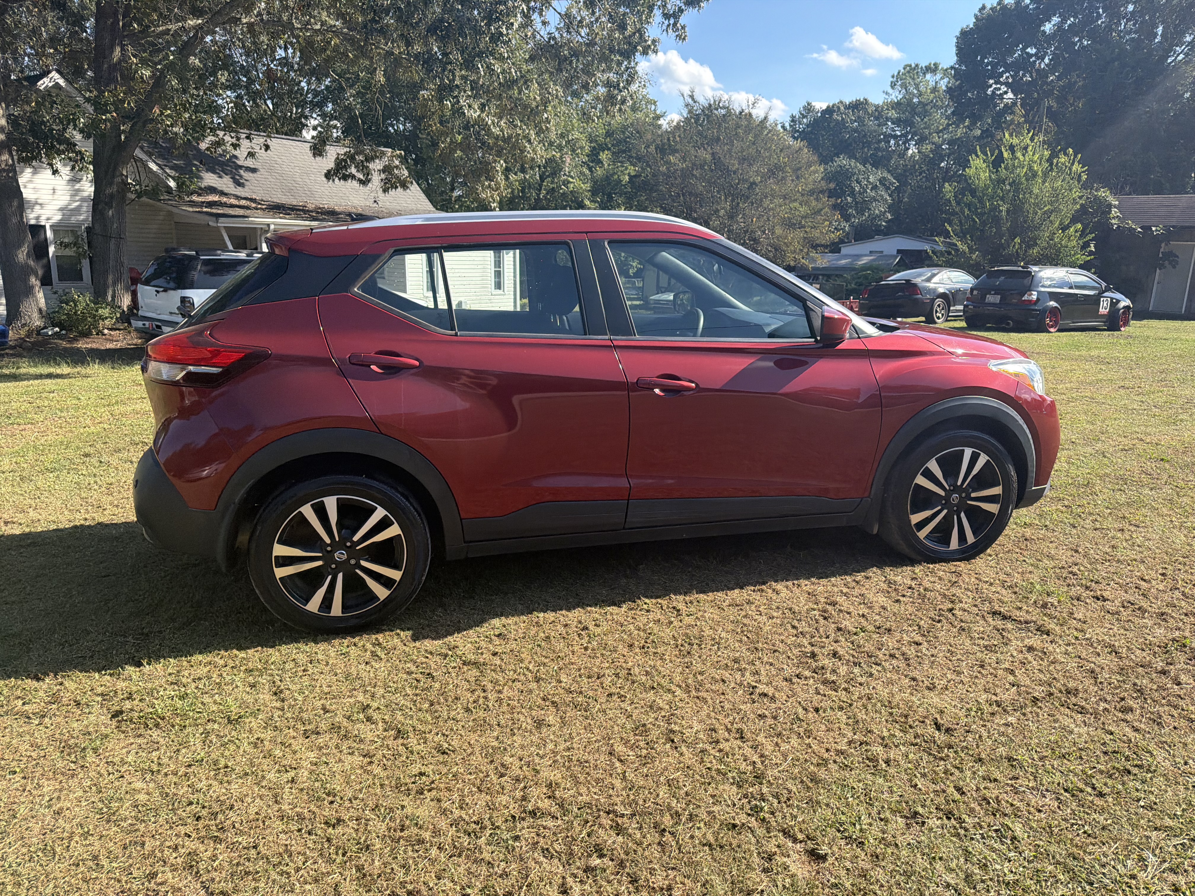 Used 2020 Nissan Kicks SV FWD image 23