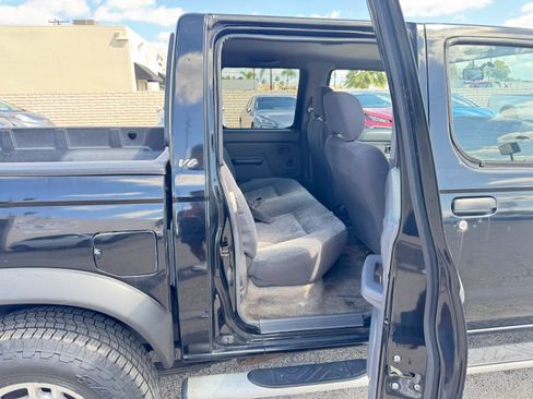 Used 2000 Nissan Frontier image 19