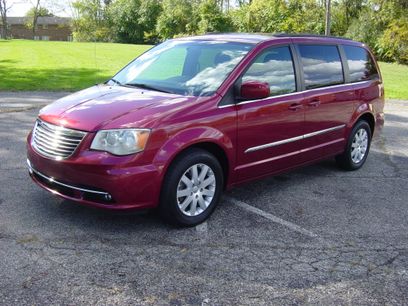 Used 2014 Chrysler Town & Country Touring