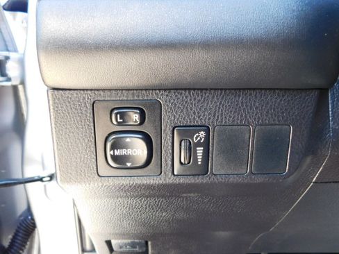 Used 2016 Toyota RAV4 XLE image 11