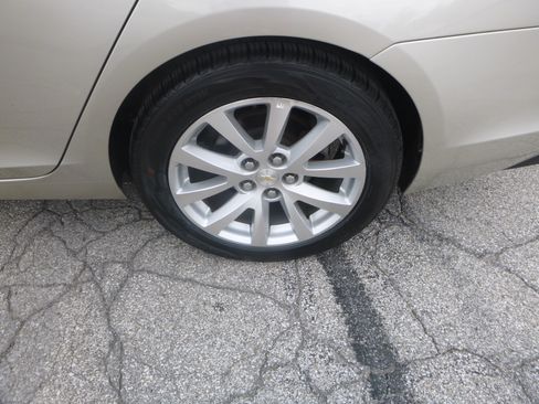 Used 2014 Chevrolet Malibu LTZ FWD image 11
