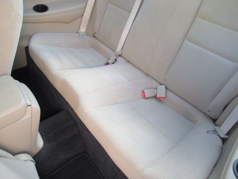 Used 2010 Honda Accord EX image 17