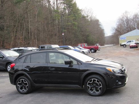 Used 2013 Subaru XV Crosstrek 2.0i Premium image 12