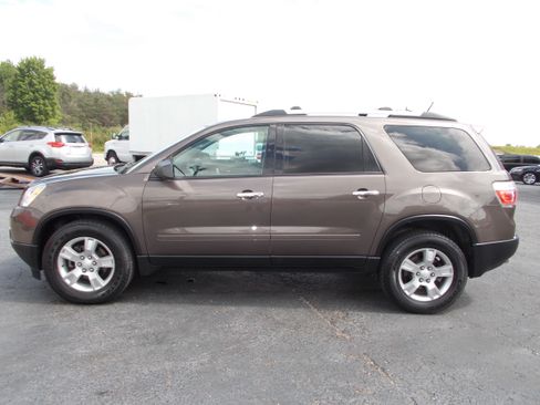 Used 2012 GMC Acadia AWD SLE image 9