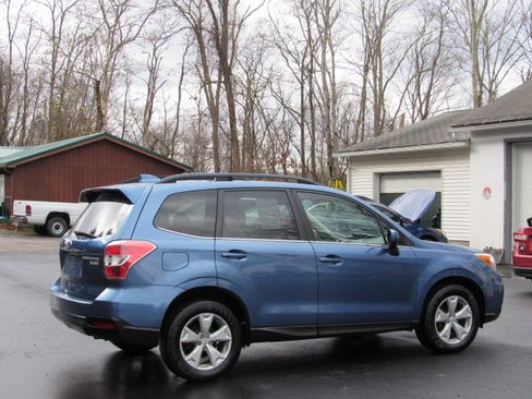 Used 2016 Subaru Forester 2.5i Limited image 10