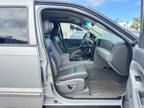 Used 2005 Jeep Grand Cherokee Laredo image 17