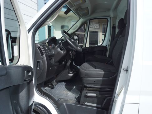 Used 2020 RAM ProMaster 2500 image 14