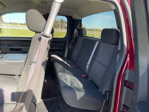 Used 2013 Chevrolet Silverado 1500 LT Z71 image 8