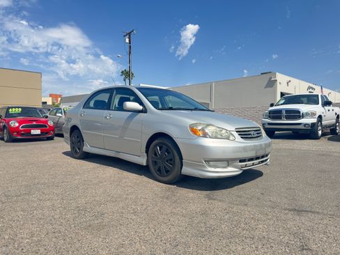 Used 2004 Toyota Corolla S FWD image 11