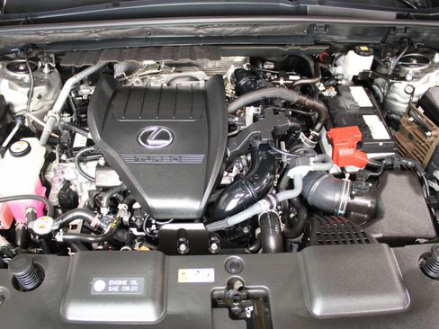 Used 2024 Lexus NX 350 AWD image 12