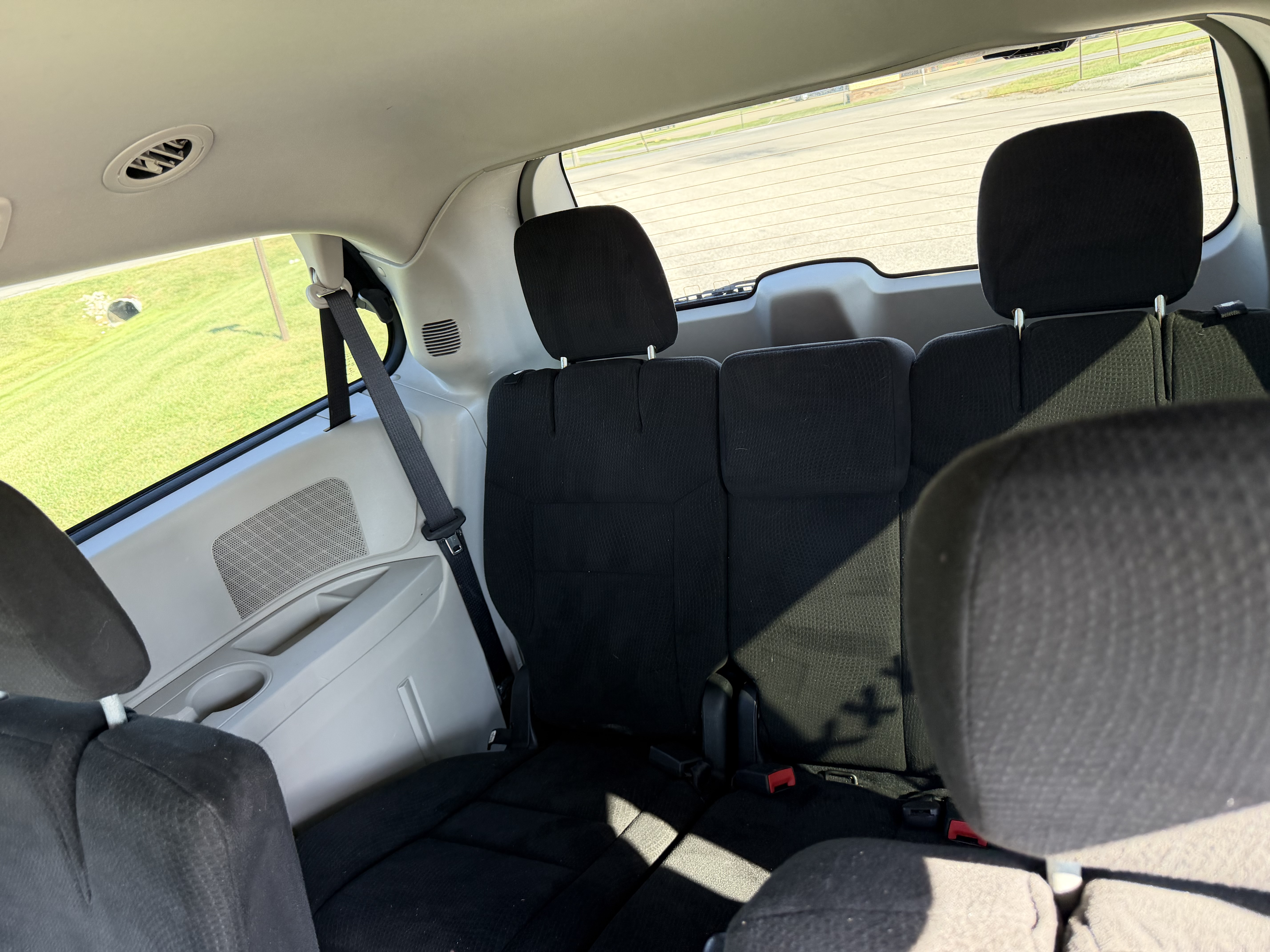 Used 2015 Dodge Grand Caravan UNAVAIL FWD image 9