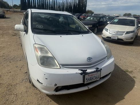 Used 2004 Toyota Prius UNAVAIL FWD image 1