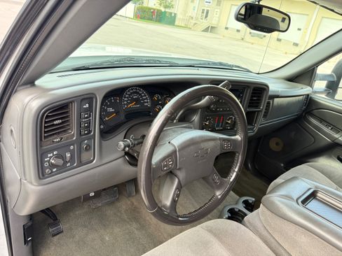 Used 2007 Chevrolet Silverado 3500 4x4 Crew Cab image 68
