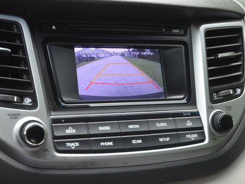 Used 2017 Hyundai Tucson AWD SE image 17