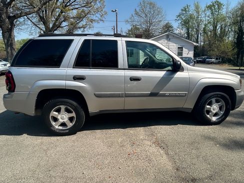 Used 2004 Chevrolet TrailBlazer LS image 6