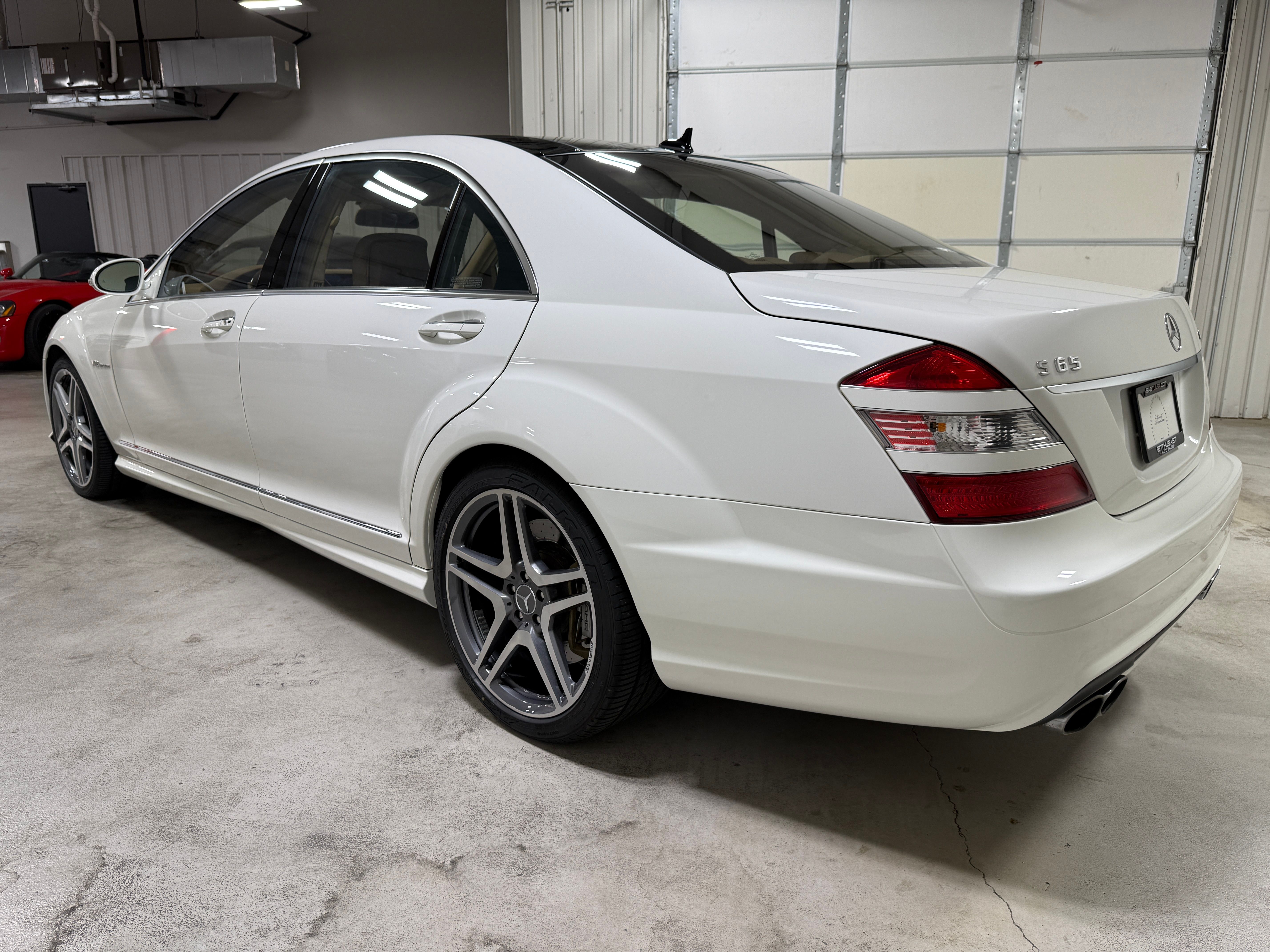 Used 2009 Mercedes-Benz S 65 AMG Sedan image 8