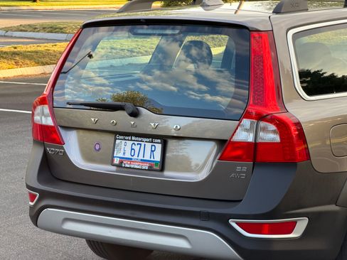 Used 2010 Volvo XC70 3.2 AWD image 20