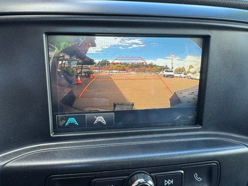 Used 2016 Chevrolet Silverado 3500 2WD Regular Cab image 12