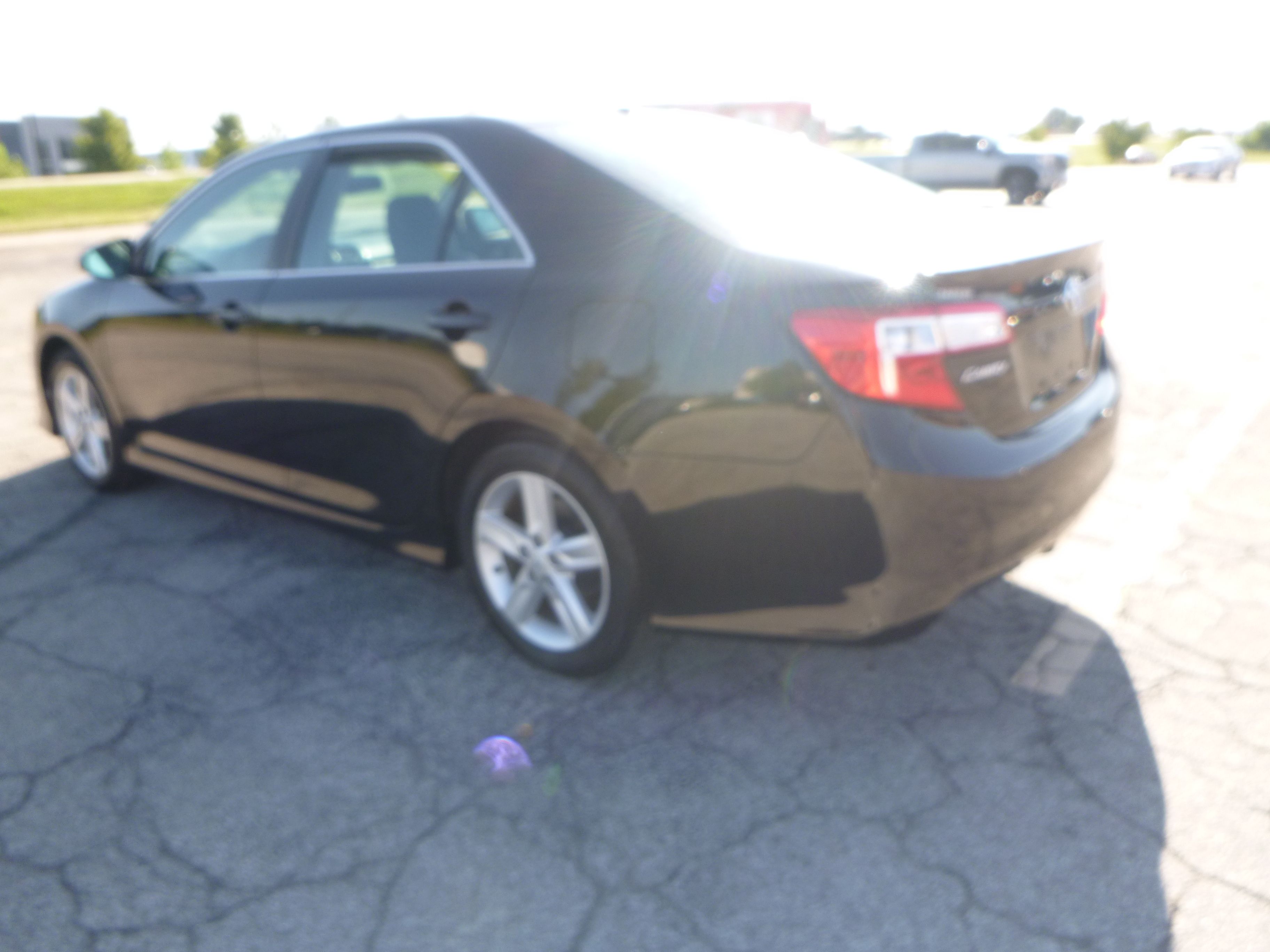 Used 2014 Toyota Camry SE Sport FWD image 8