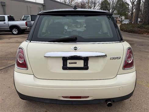 Used 2013 MINI Cooper image 3
