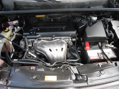 Used 2011 Scion xB FWD image 17