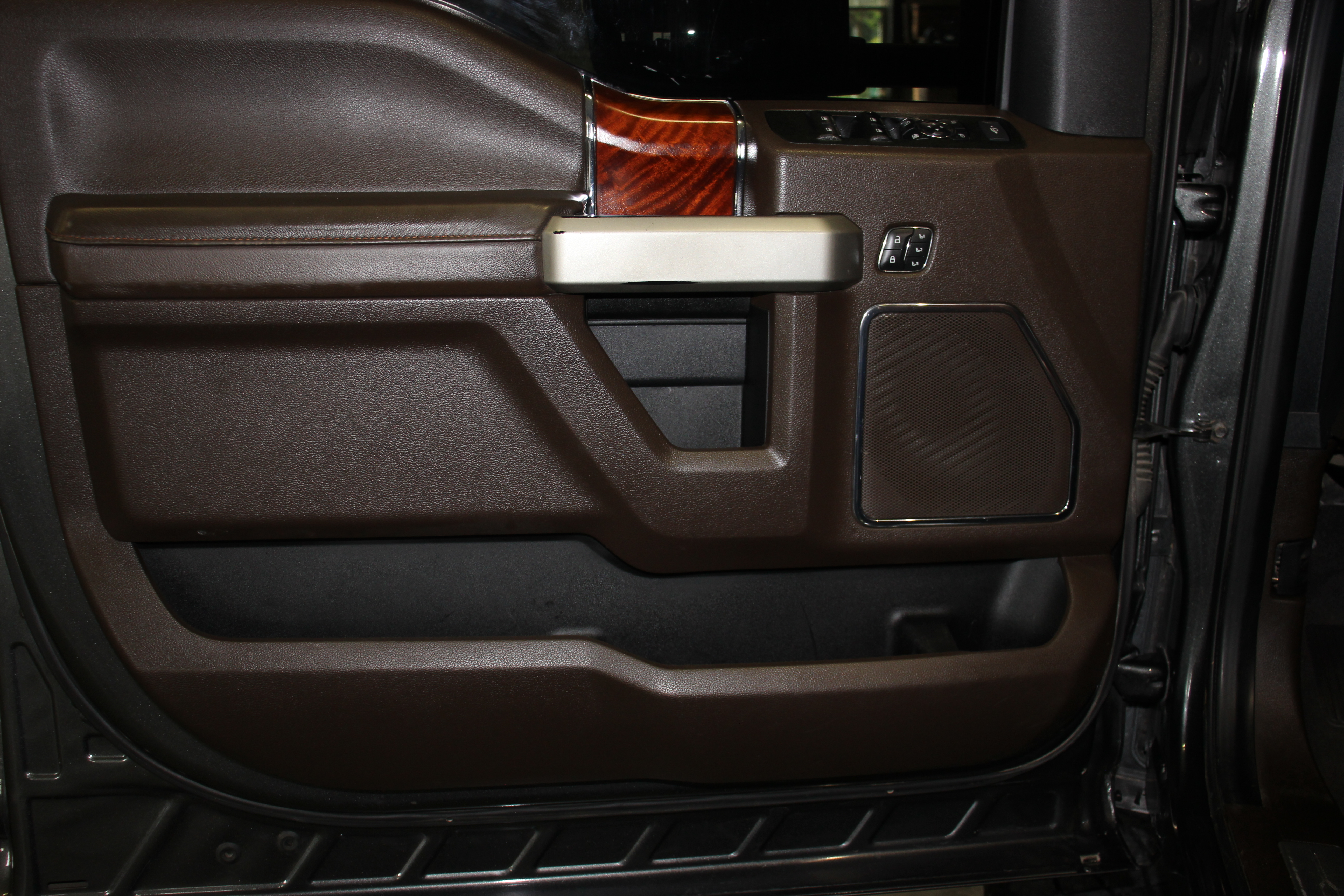 Used 2020 Ford F250 4x4 Crew Cab Super Duty image 18
