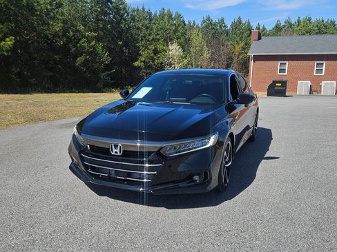 Used 2022 Honda Accord Sport image 1
