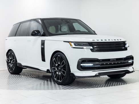 Used 2025 Land Rover Range Rover SE AWD/4WD image 6