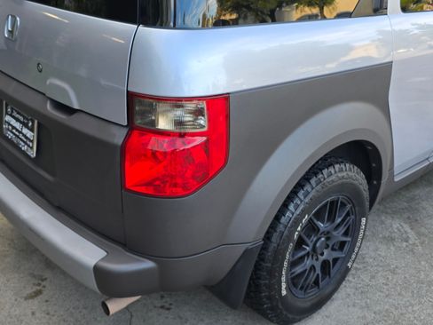 Used 2004 Honda Element EX image 25