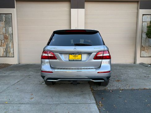 Used 2012 Mercedes-Benz ML 350 image 6