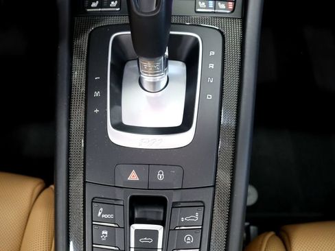 Used 2017 Porsche 911 Turbo S Cabriolet AWD/4WD image 33