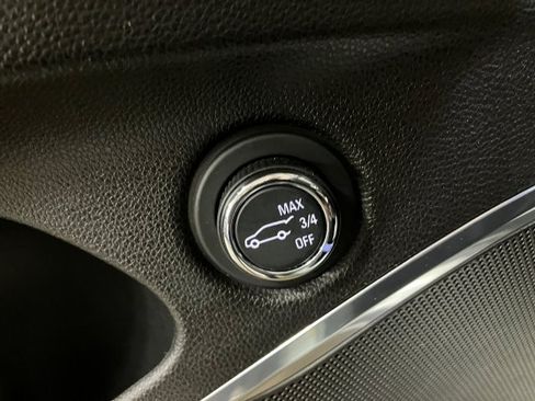 Used 2020 Buick Enclave Avenir image 11