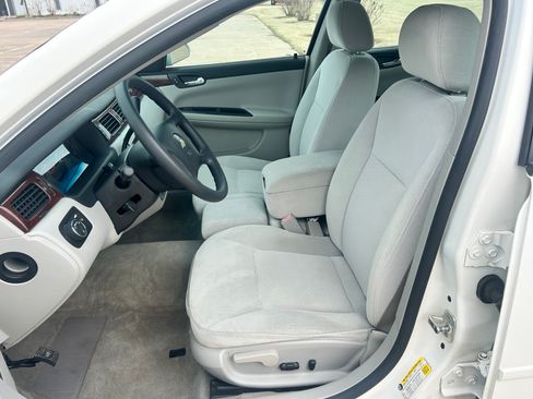 Used 2006 Chevrolet Impala LS image 9