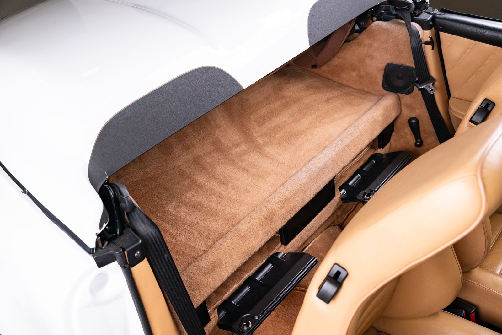 Used 1989 Porsche 911 Speedster RWD image 75