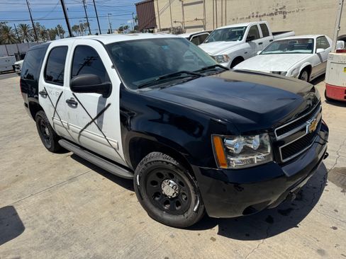 Used 2014 Chevrolet Tahoe 2WD image 2