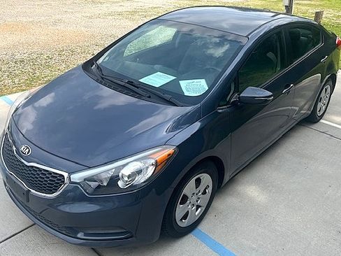 Used 2015 Kia Forte LX image 18