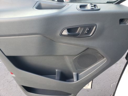Used 2021 Ford Transit 250 image 15