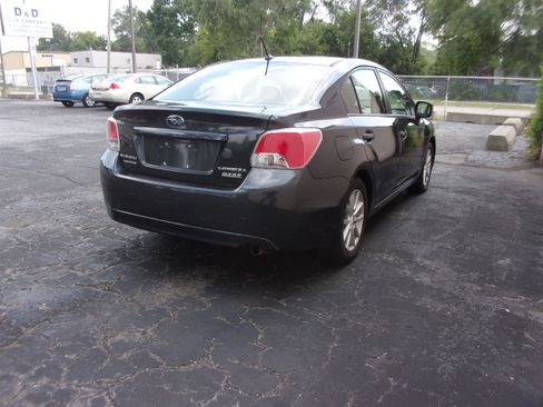 Used 2012 Subaru Impreza 2.0i image 4