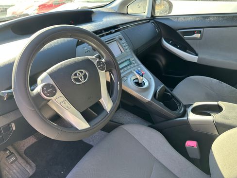 Used 2012 Toyota Prius Two image 13